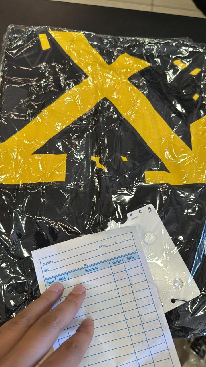 CAMISETA OVESIZED OFF WHITE 162