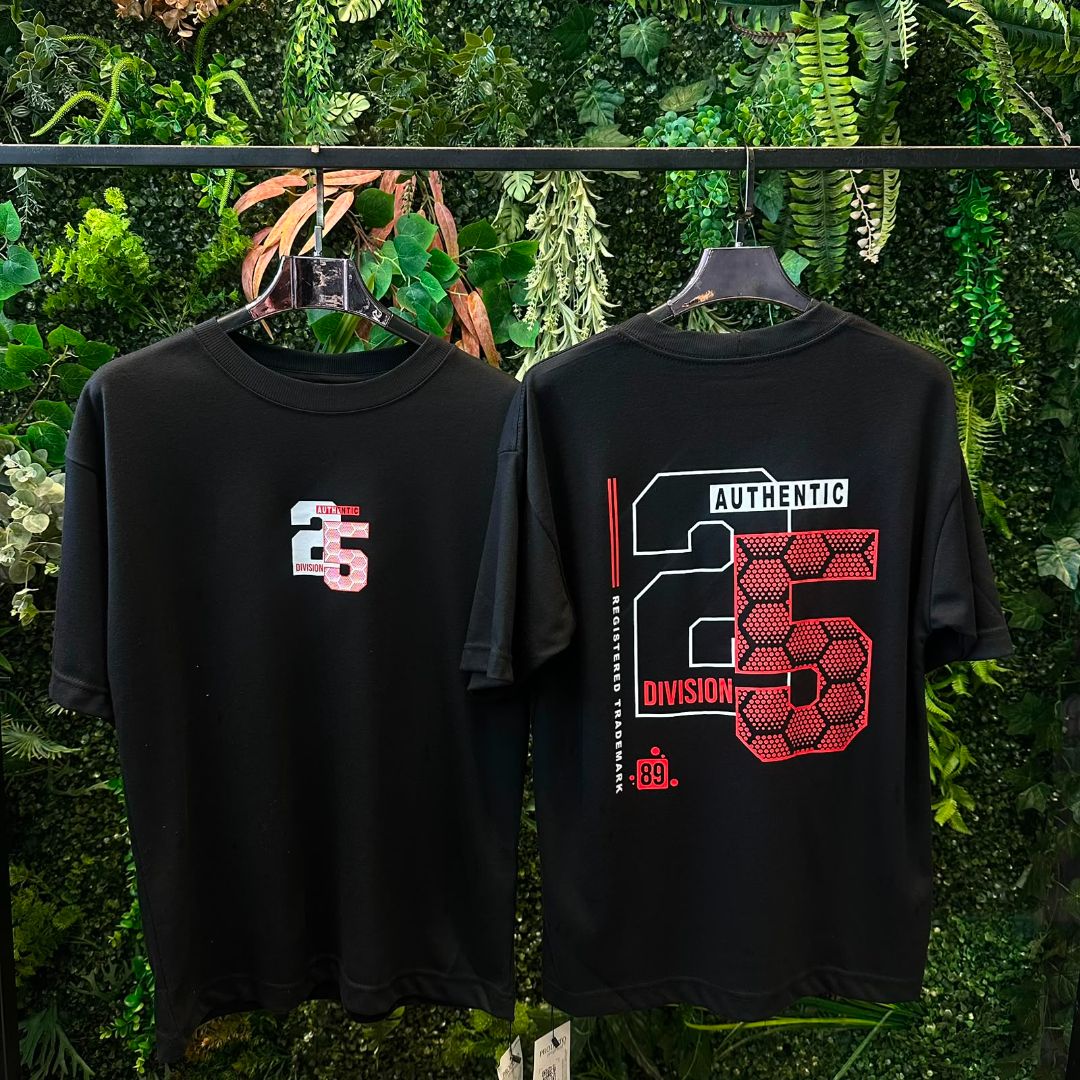 CAMISETA OVERSIZED AUTHENTIC 805 PRETO