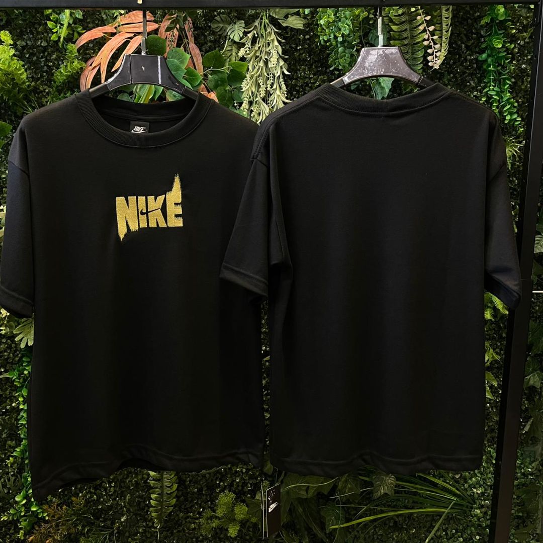 CAMISETA OVERSIZED NIKE 893 PRETA
