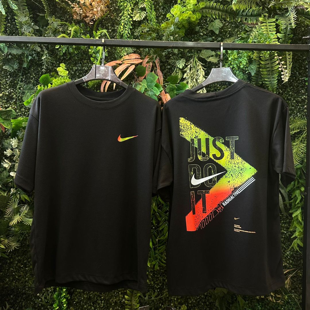 CAMISETA OVERSIZE NIKE 1090 PRETO