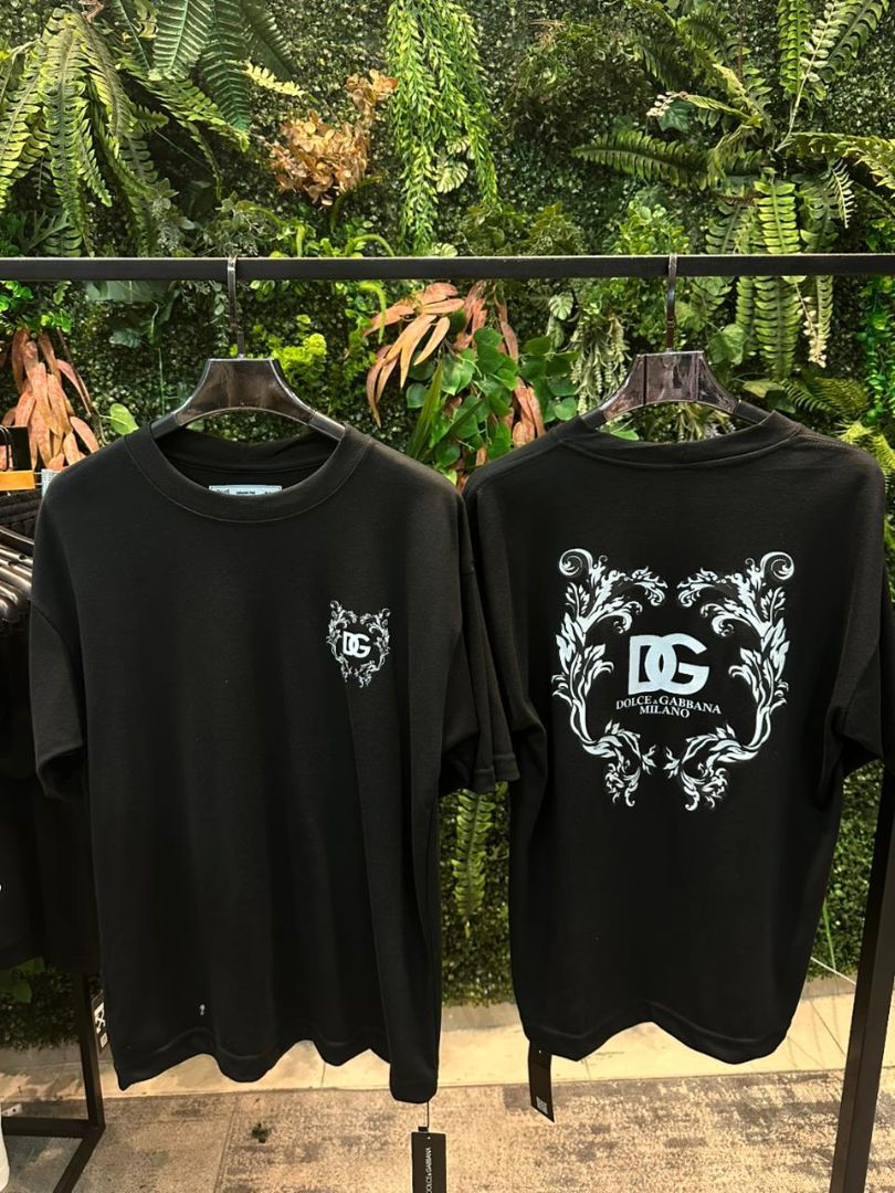 CAMISETA OVERSIZED DOLCE GABANA 204 PRETA