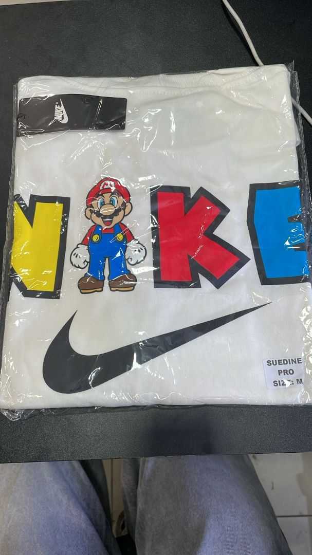 CAMISETA OVERSIZED NIKE 285