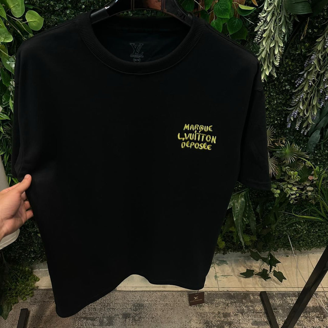 CAMISETA OVESIZED lv 131