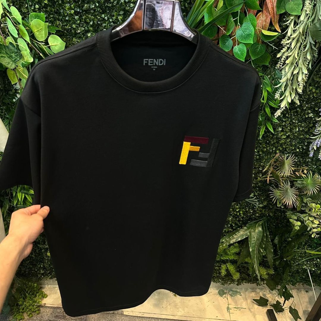 PIMA CAMISETA FENDI 442 PRETA