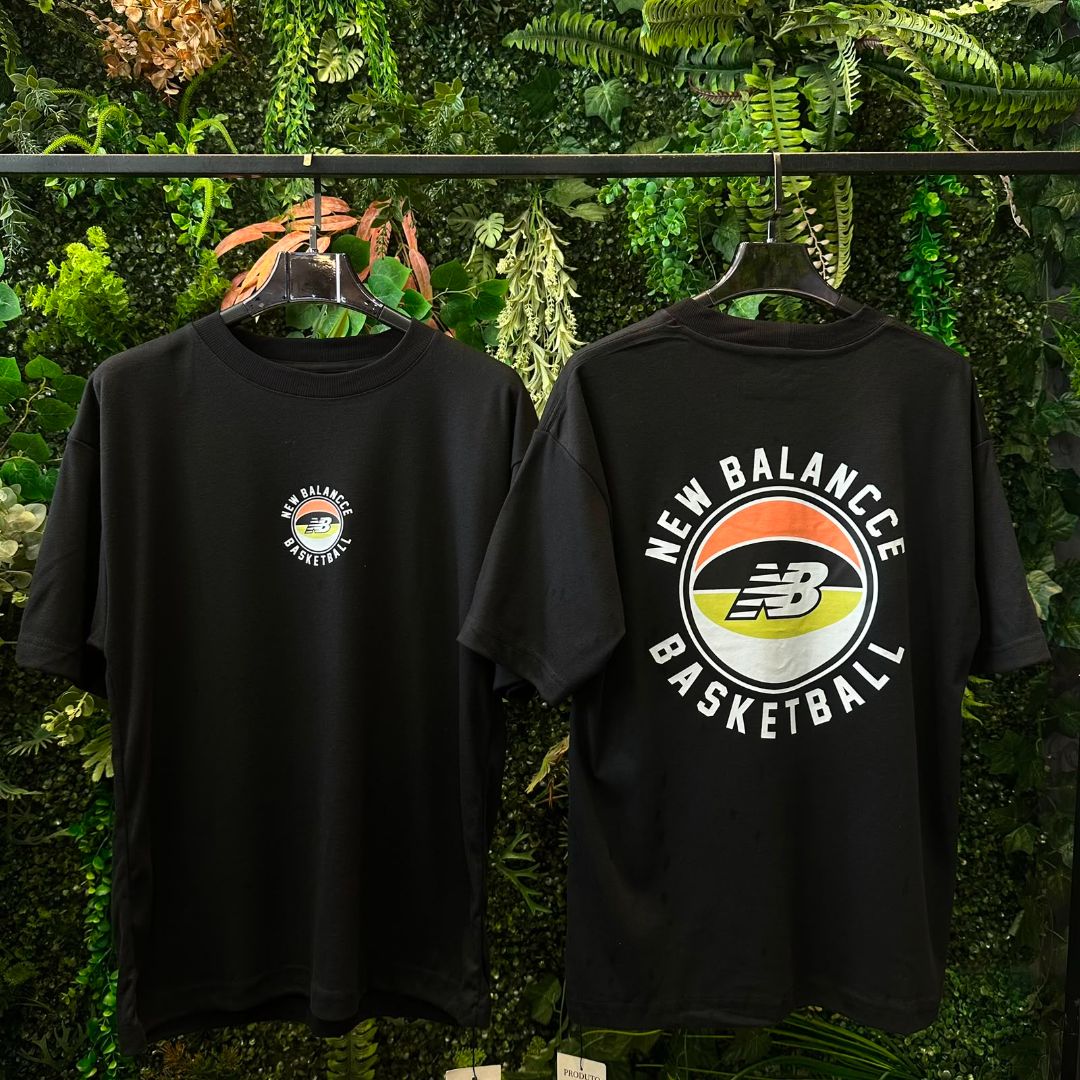 CAMISETA OVER NEW BALANCCE 801 PRETO