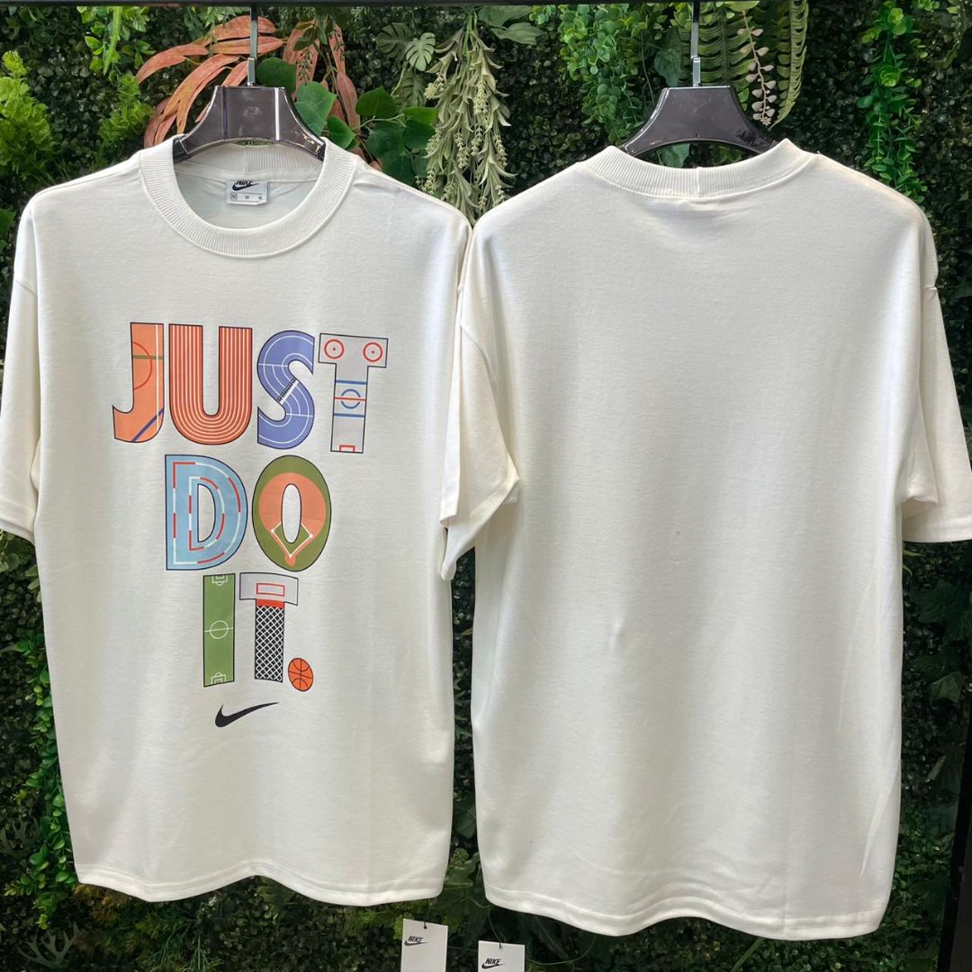 CAMISETA OVERSIZED NIKE 810 OFF