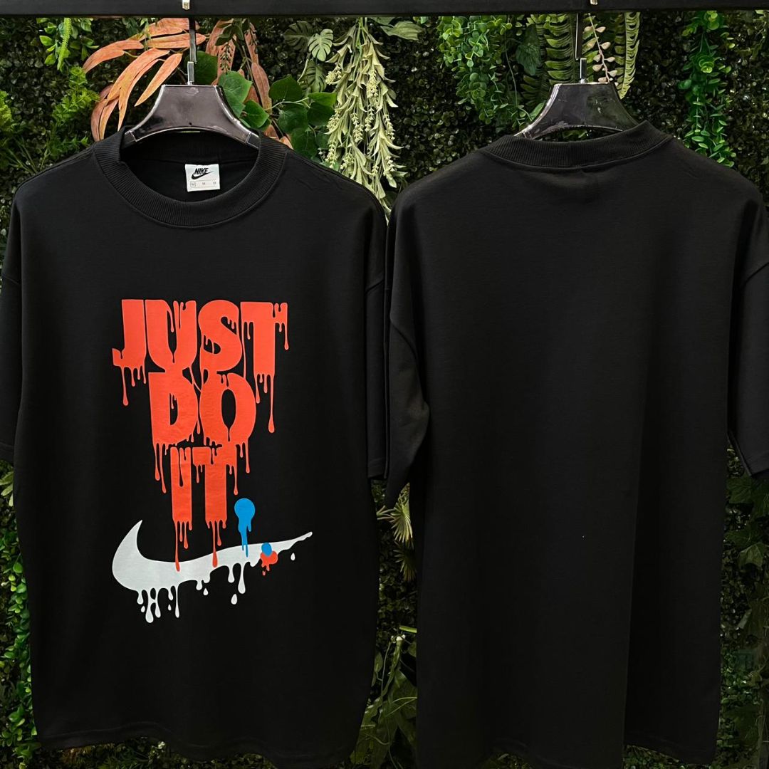 CAMISETA OVERSIZED NIKE 812 PRETA