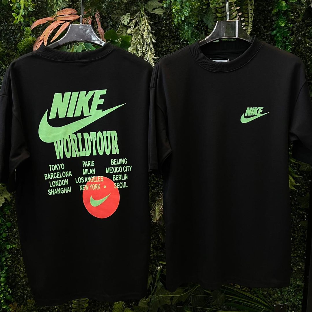 CAMISETA OVERSIZED NIKE 854 PRETA