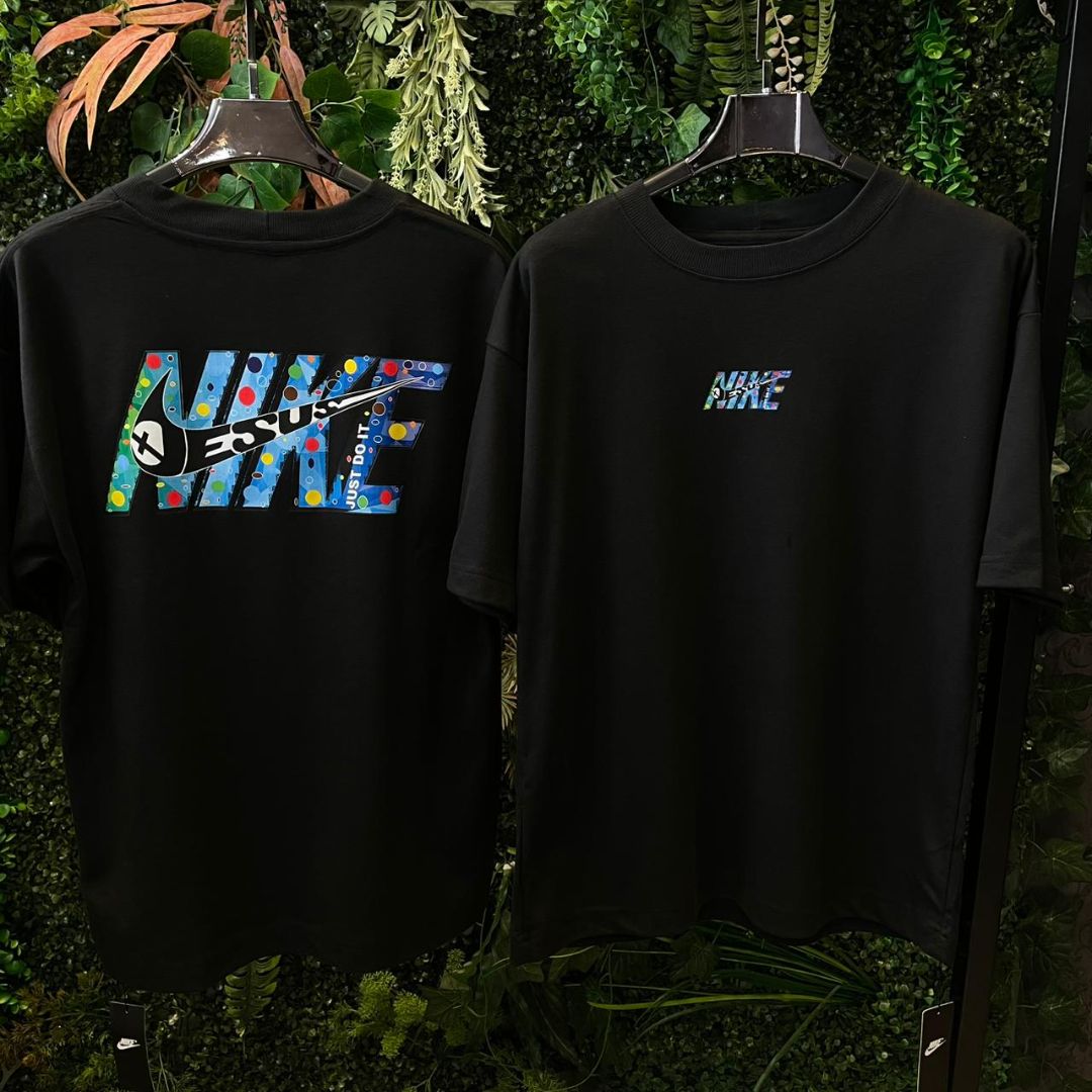 CAMISETA OVERSIZED NIKE 855 PRETA